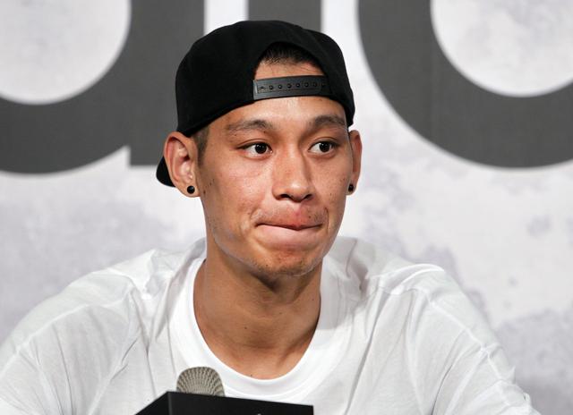 当巨大的焦, 对媒体的聚 当巨大的焦, 对媒体的聚