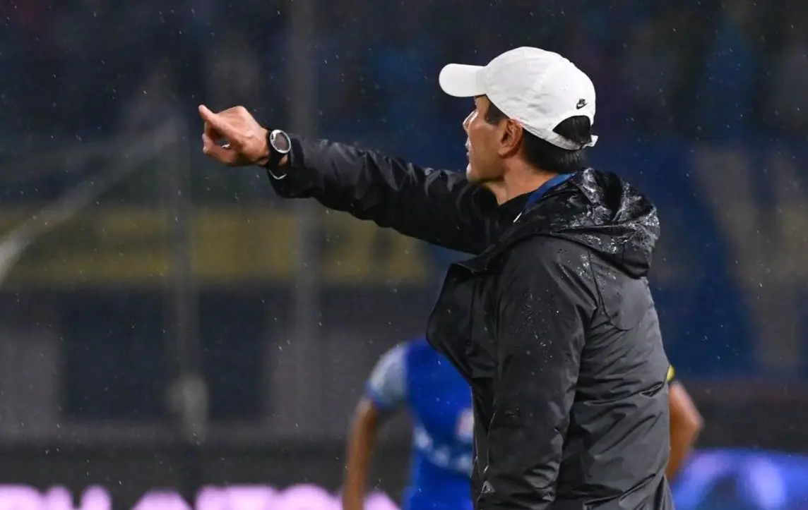 src, 上海海港, 场联赛取得 src, 上海海港, 场联赛取得