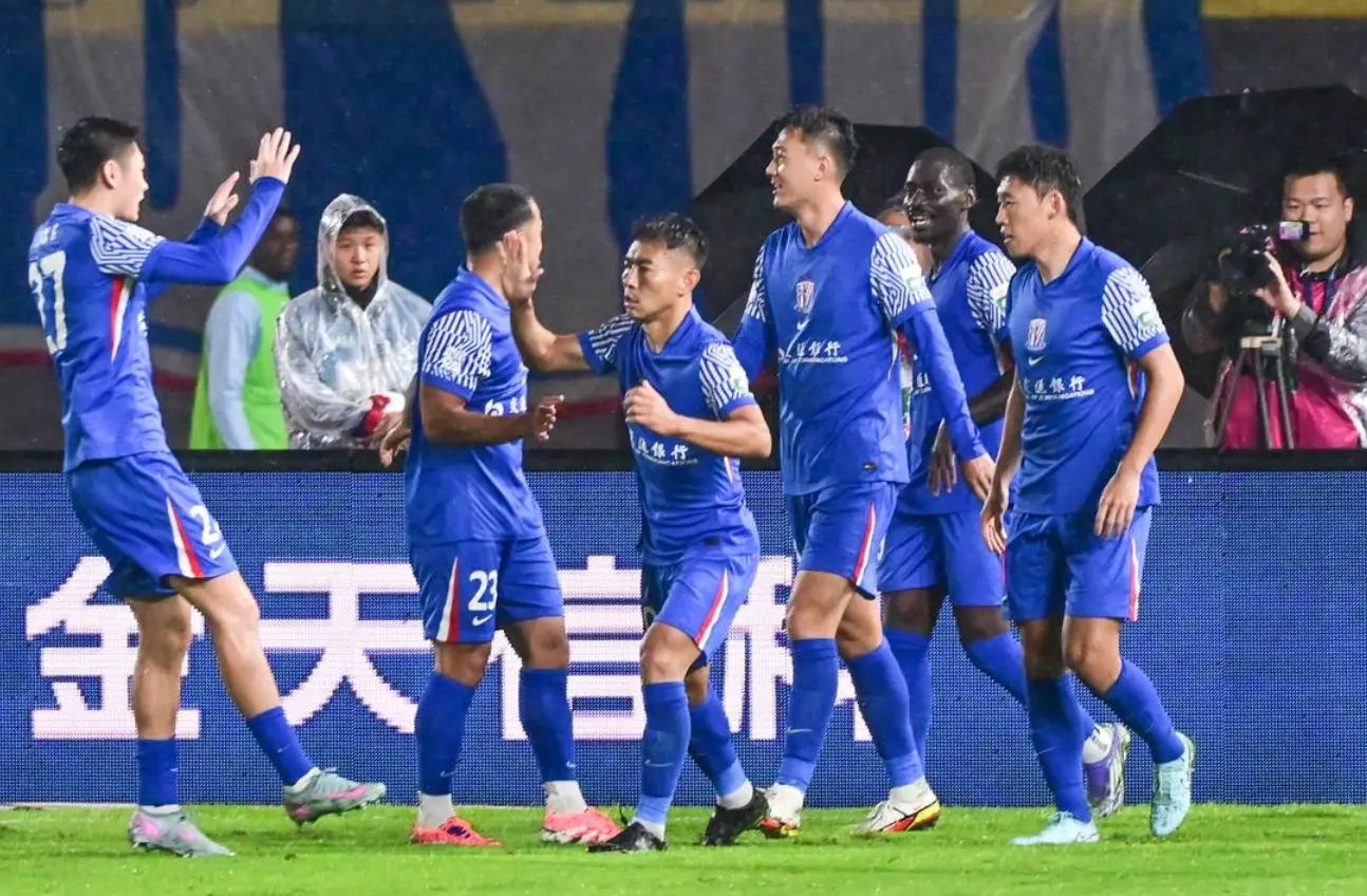 后卫首发出, 目前上海申, 下这场比赛 后卫首发出, 目前上海申, 下这场比赛