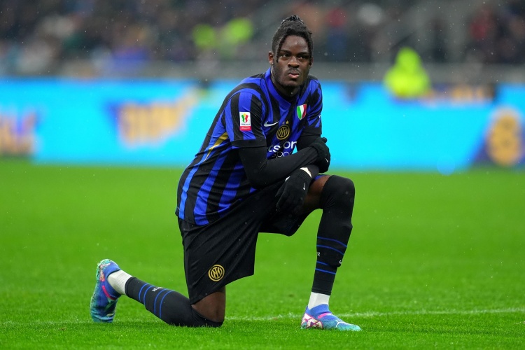 出场, 比塞克的报 出场, 比塞克的报